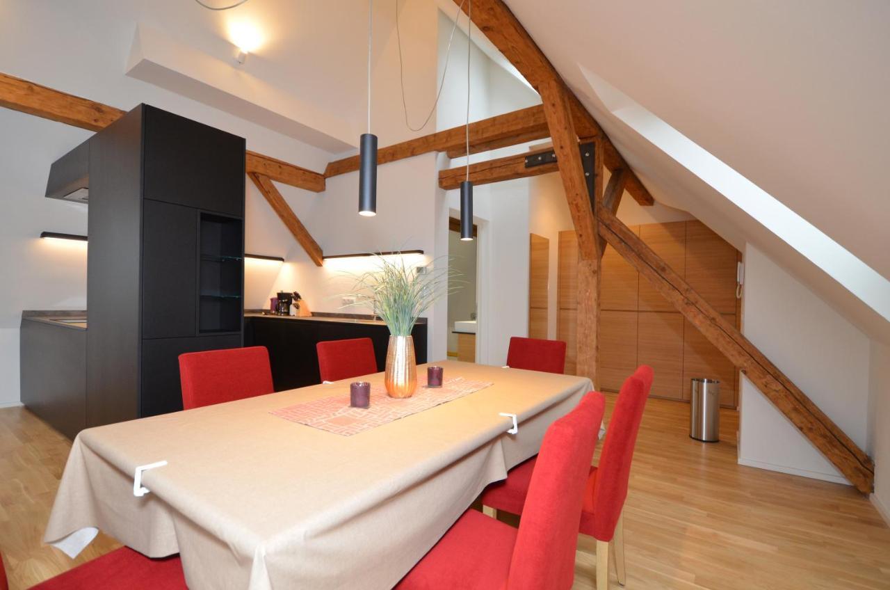 Aurturist Brunico Apartment Bagian luar foto